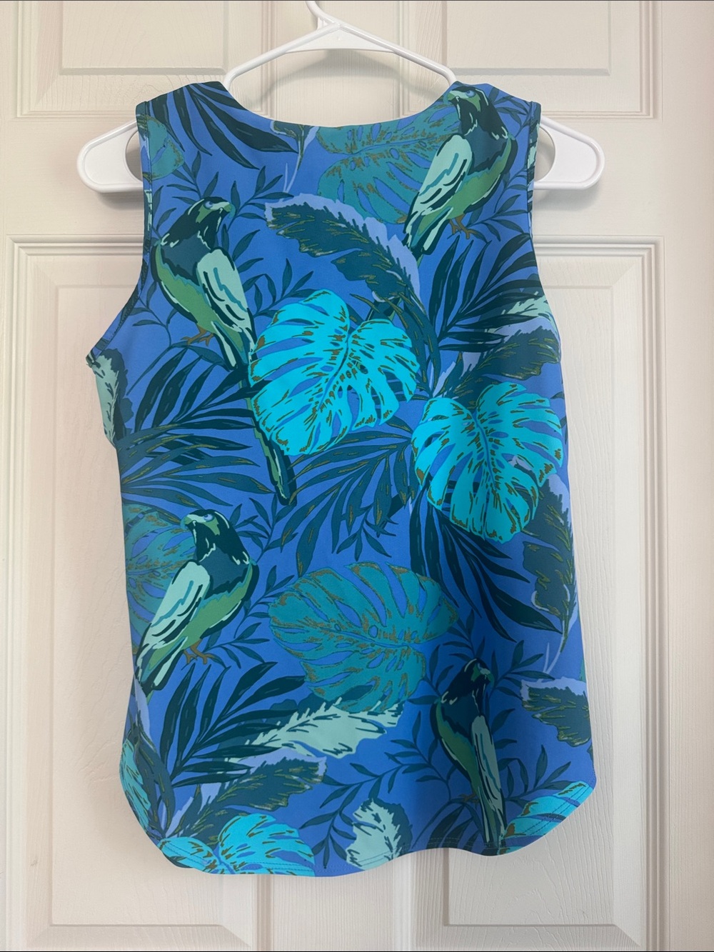 Jude Connally Teal and Blue Tropical Sleeveless Blouse - Picture 2 of 9